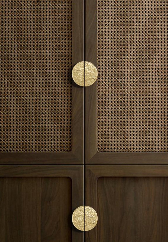 Luxury Oriental Cloud Pattern Cabinet Pulls - Elegant Design & Timeless Tradition